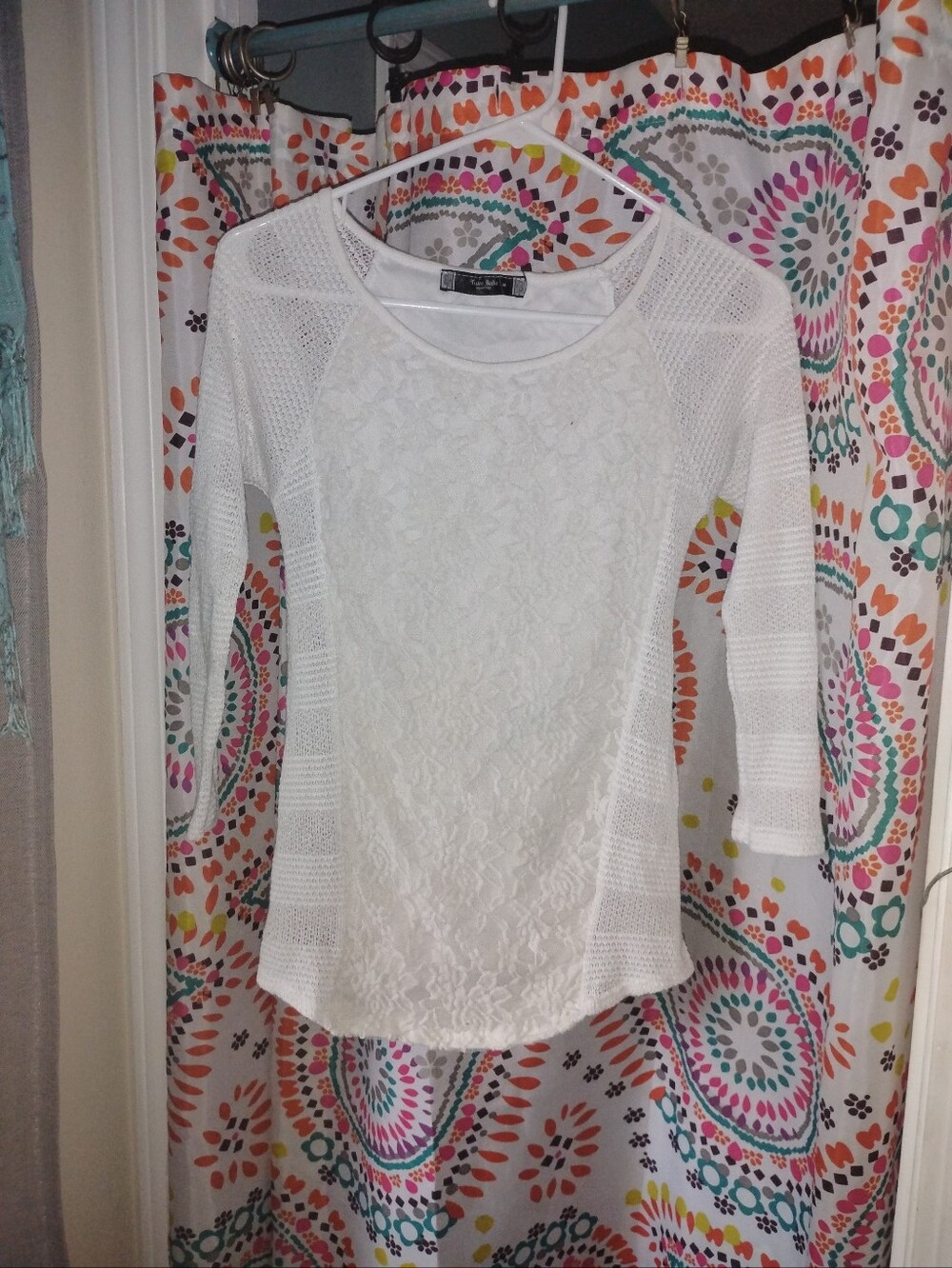 Tutta Bella White Lace & Knit Women’s Top